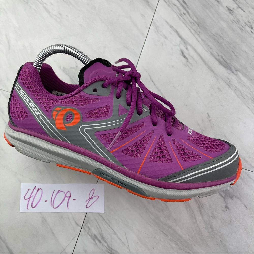 •Pearl Izumi Women’s 40/9.5-10 X-Road Fuel IV Purple Cycling SPD Clipless Shoes